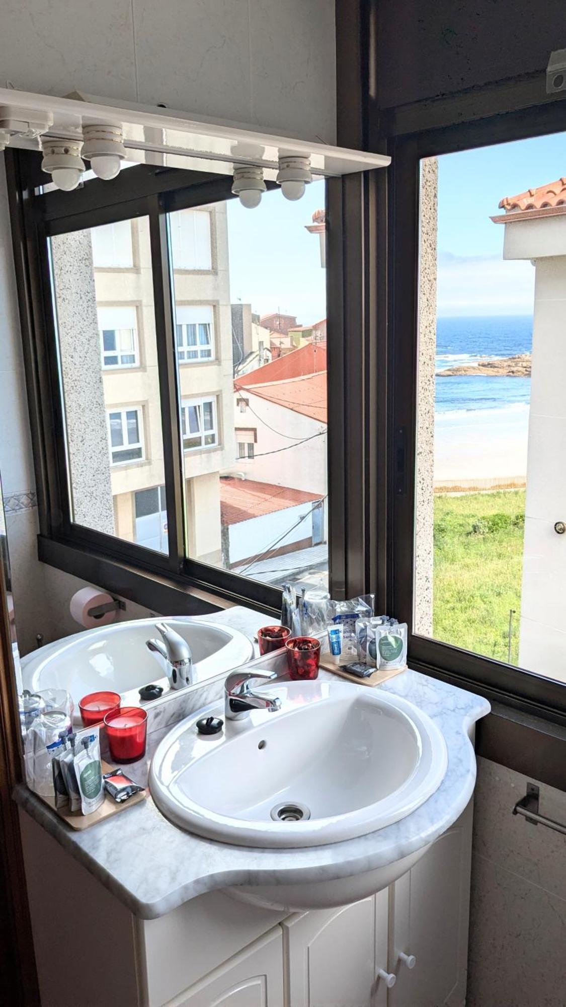 Pension Club Del Mar Cayon Exterior photo